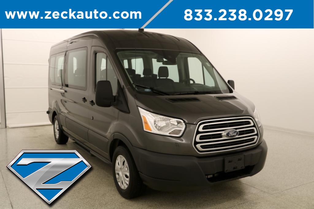 Pre Owned 2017 Ford Transit 350 Xlt Medium Roof 15 Penger Wagon Pre Owned 2017 Ford Transit 350 Xlt Medium Roof 15 Penger Wagon